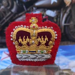 Armée Anglaise-Attribut de manche couronne royale brodé cannetille - Hauteur : 55 mm Largeur:50 mm