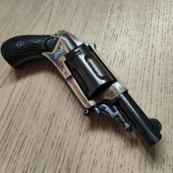 Revolver de poche manufacture d'armes de St Etienne proche du neuf !