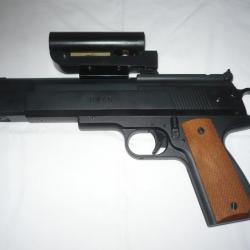 Pistolet WEIHRAUCH HW45 et sa lunette point rouge