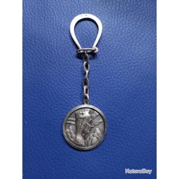 superbe porte cl VINTAGE de " JEANNE D'ARC " EN ARGENT MASSIF