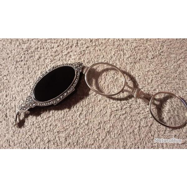 Pendentif lorgnette avec pierre noire hmatite