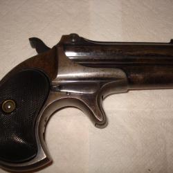 Pistolet Derringer 41 RF état exceptionnel. Canon miroirs. Reste 40 % du bronzage d'origine.