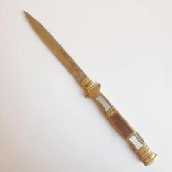 Couteau pliant de poche Navaja espagnole marque Andùjar.inox avec garde