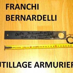 outil à démonter les magasins des fusils BERNARDELLI / FRANCHI - VENDU PAR JEPERCUTE (D23B559)