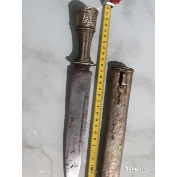 Rare poignard  couteaux tibtain (1)
