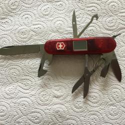 Vends couteaux Pliants SUISSE