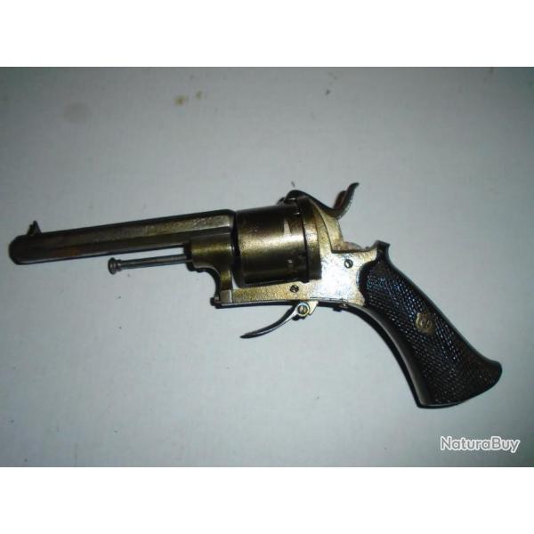 REVOLVER A BROCHE 9MM