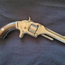 Revolver Smith and Wesson Springfield mass