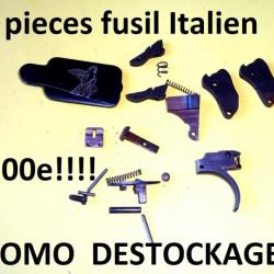 lot de pièces fusil ITALIEN - VENDU PAR JEPERCUTE (SZA262)