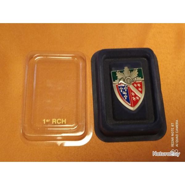 INSIGNE 1 ER RGIMENT DE CHASSEUR, 1 ER RCH, ARTHUS BERTRAND, DITIONS ATLAS BOITE ET CERTIFICAT