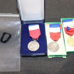 Lot de 3 Médailles - Décorations, Ordres d'origine civils - Médaille d honneur des chemins de fer en