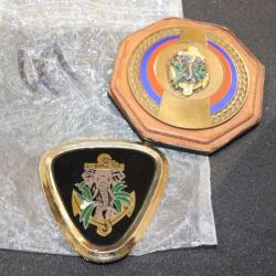 Lot de 2 objets du 4è bataillon d'infanterie de marine d'Abidjan 4è BIMA - plaque de décoration de v