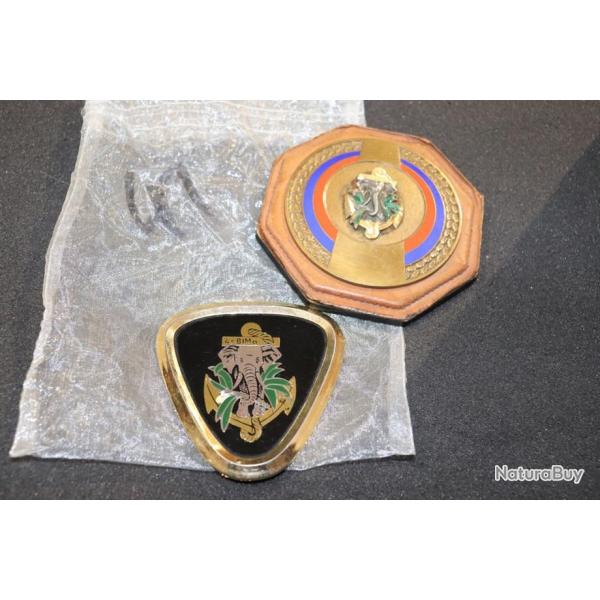 Lot de 2 objets du 4 bataillon d'infanterie de marine d'Abidjan 4 BIMA - plaque de dcoration de v