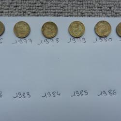 lot pièces de monnaie de 5 centimes de 1976 à 1981