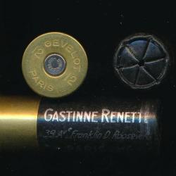 (10481) Une jolie cartouche Cal 12 de l'Armurier GASTINNE RENETTE NOIRE x