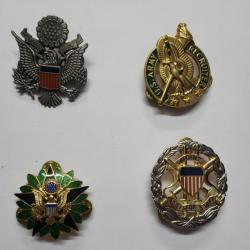 Lot de 4 badges/ insignes état Unis Identification du personnel de l'armée des États-Unisinsigne o