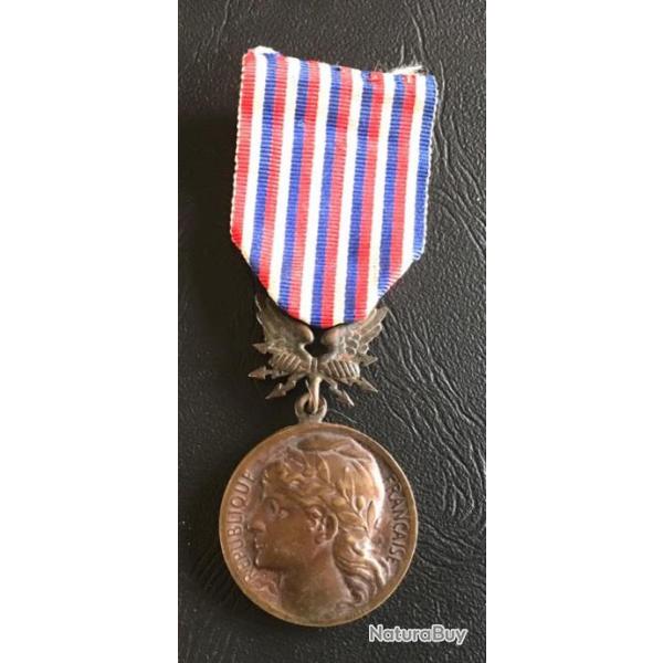 Medaille - POSTES et TLGRAPHES - 1905 - Devoir et Douement - Bronze