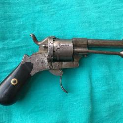 pistolet revolver type Lefaucheux 7mm St. Etienne (479 B)