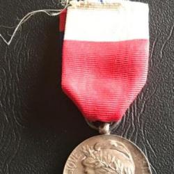 Medaille d'Honneur Commerce et Industrie - echelon argent