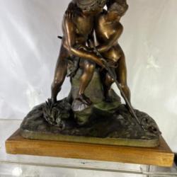 Daphnis et Chloe couple au serpent sculpture en bronze par :   pjr Gayrard