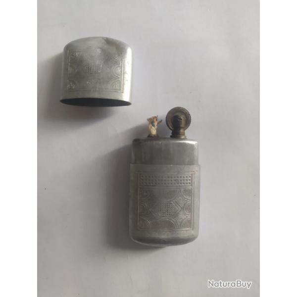 BRIQUET ANCIENS  A ESSENCE SOLDAT POILU MODELE N3