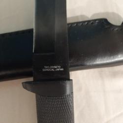 Couteau de provenance japonaise type tanto noir mat
