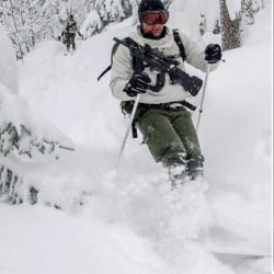 Veste neige / haut blanc chasseur alpin / troupes alpines / neuf  / veste cagoule bca blanche