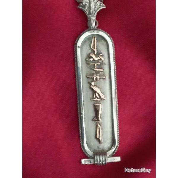 ancien pendentif cartouche gyptien en argent et plaqu or  + ancienne chaine argent maille anglaise