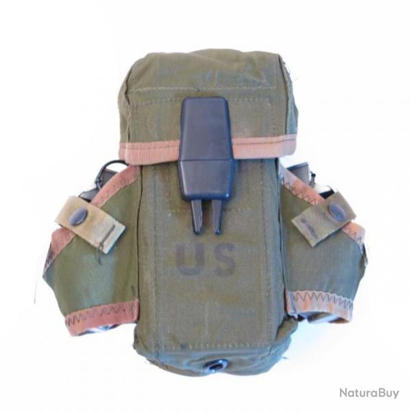 Porte chargeur nylon original US army pour chargeur 30 coups M16 neuf de stock