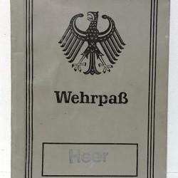 Papier Allemand post WW2 Wehrpass Heer avec Photo Tampons