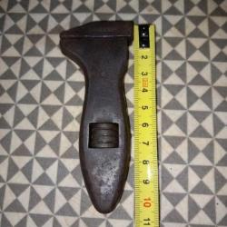 Ancienne pince type multiprise