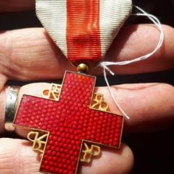 medaille croix rouge