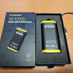 Batterie externe avec lampe intégrée NITECORE NC10000