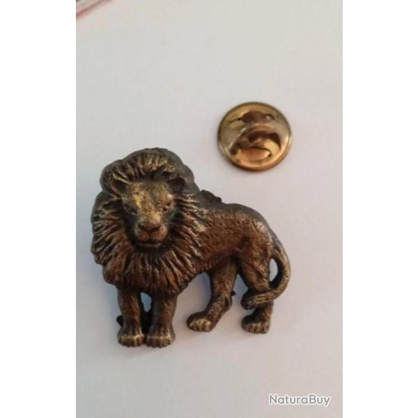 Pin's Lion animaux rf 273