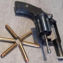 Revolver superbe « swing-out » de la Manufacture Française d'Armes et de Cycles de St Étienne