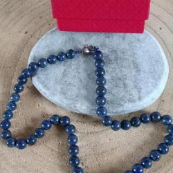 Collier en Lapis Lazuli perles 8 mm Longueur 42 cm ( Promo de Noel )