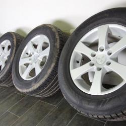 Jantes de Mitsubishi avec pneus 285/ 55 R18