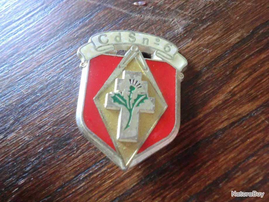 Rare collection complete 33 pin's coupe du monde