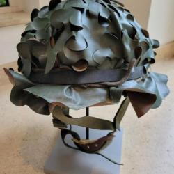 Casque armée française F1 avec couvre casque camouflage salade daté de 1979