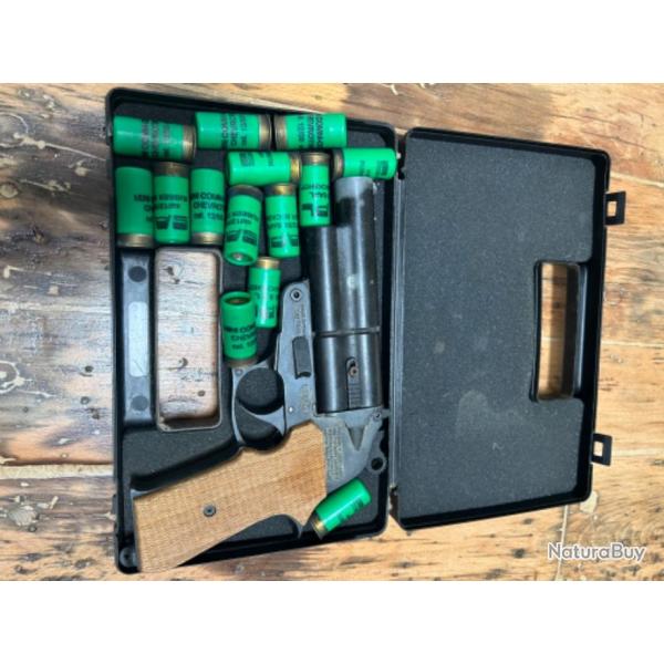 pistolet Gc54 (crosse marron) avec son coffret .