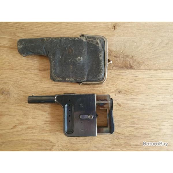 pistolet MANUFRANCE modle LE GAULOIS N1 avec son tui