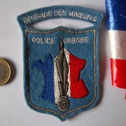 écusson obsolète ! police urbaine brigade  insigne collection