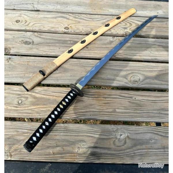 **KATANA FORGE BOIS NATUREL LOGO EVENTAIL 76CM Lame tranchante : aiguise k159