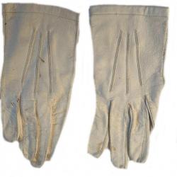 Paire de gants en cuir blanc de ROUSSEAU NIORT de l'armée, réglementaire