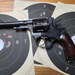 Vends Revolver Nagant 1898 Liégeois, en 7,62mm Nagant