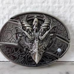Boucle de ceinture tête de dragon alien biker motard gothique skull