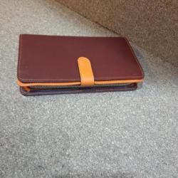 Porte feuilles tout-en-un  ALEXANDRE MAREUIL orange/marron 1 sans prix de réserve