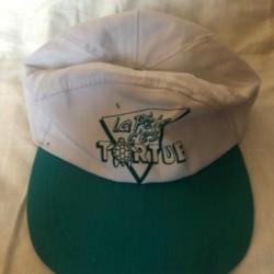 1 casquette tortue blanche  pêche occasion collection