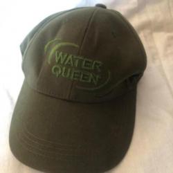 1 casquette water queen verte pêche