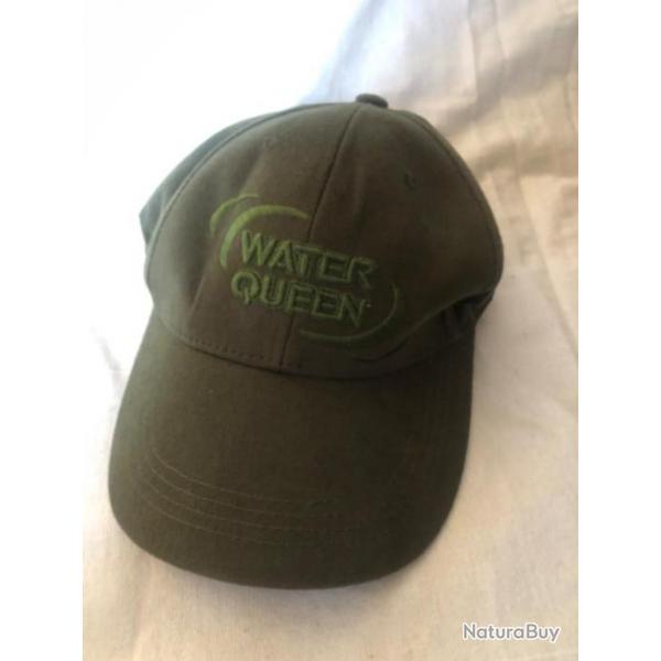 1 casquette water queen verte pche